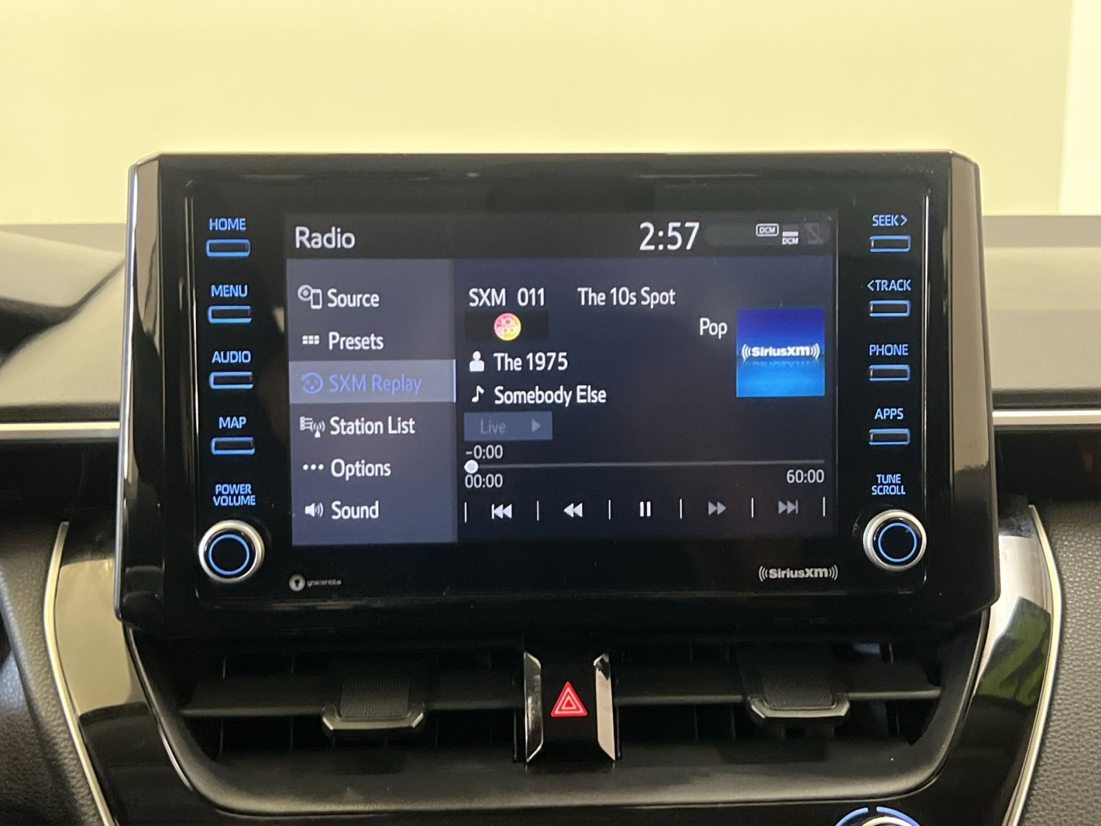 Used 2022 Toyota Corolla LE FWD image 17