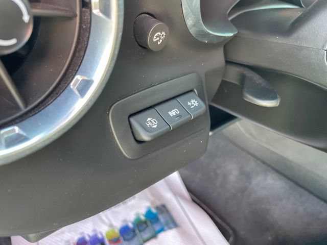 Used 2017 Chevrolet Camaro ZL1 RWD image 15