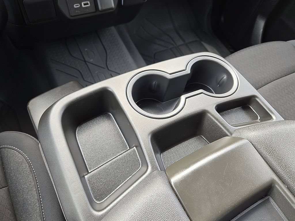 Used 2024 Chevrolet Silverado 1500 Custom AWD/4WD image 28