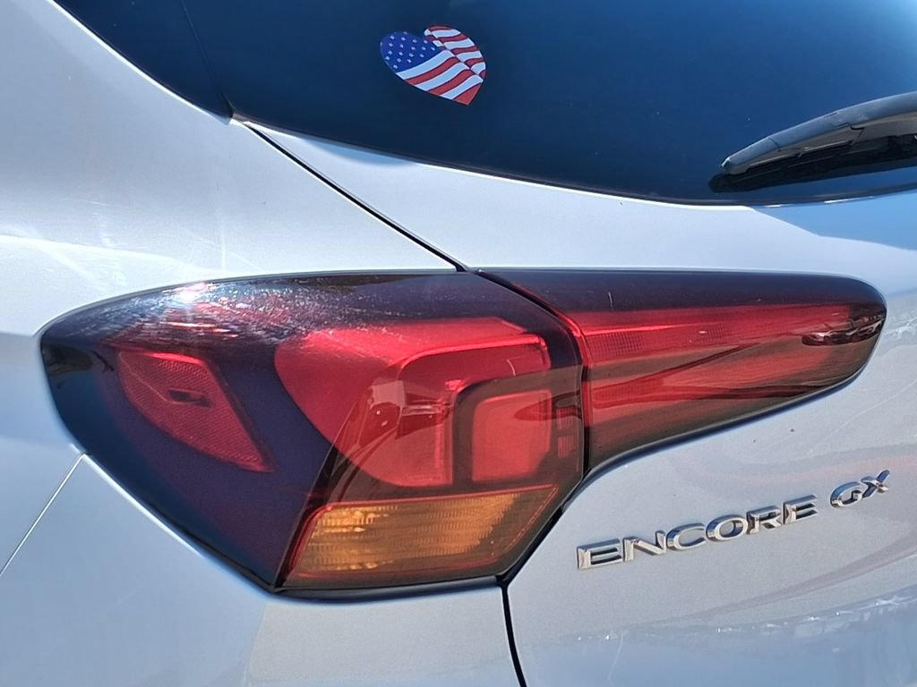 Used 2023 Buick Encore GX Select w/ Safety Package II FWD image 8