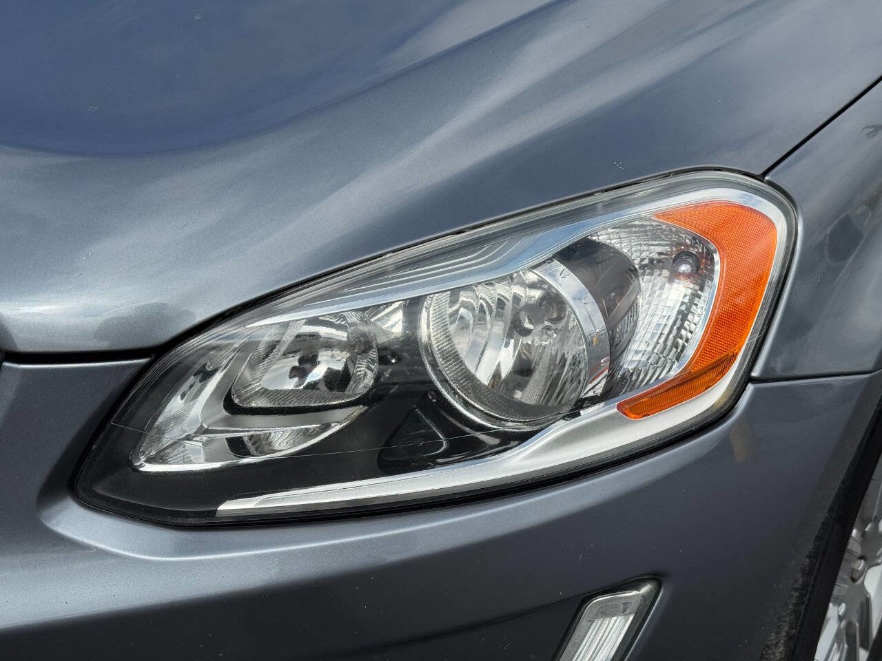 Used 2017 Volvo XC60 T5 Inscription image 56