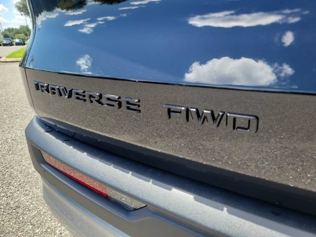 New 2027 Chevrolet Traverse Z71 w/ Driver Confidence Package AWD/4WD image 9
