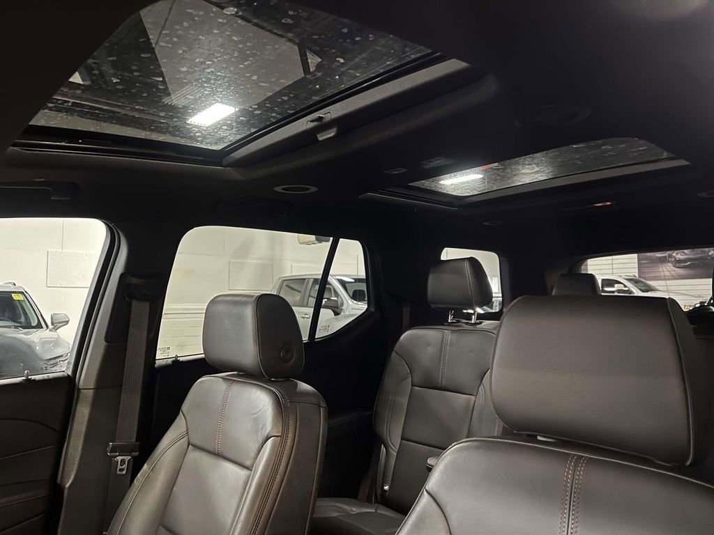 Certified 2023 Chevrolet Traverse RS w/ LPO, Floor Liner Package image 16