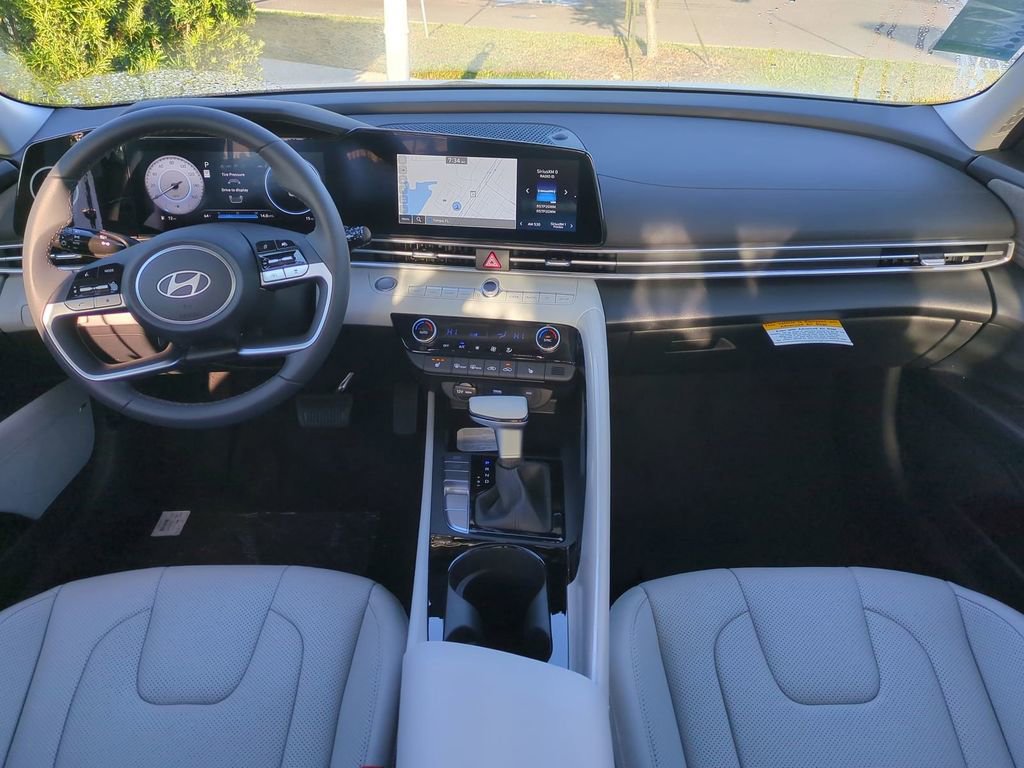 New 2026 Hyundai Elantra Limited image 16