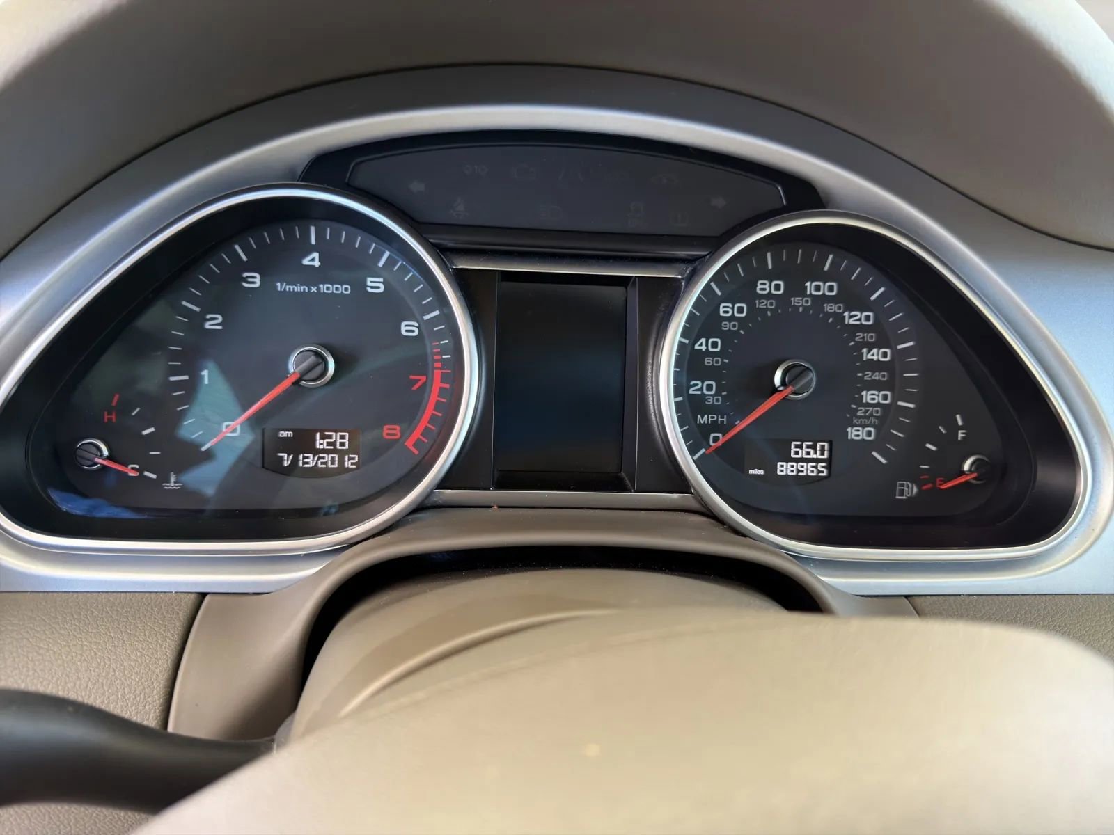 Used 2013 Audi Q7 3.0T Premium Plus w/ Premium Plus Pkg image 11