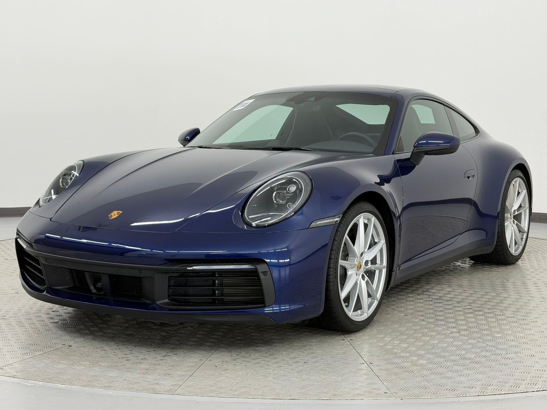Certified 2020 Porsche 911 Carrera RWD image 1