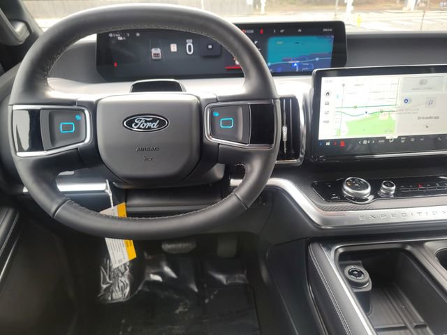 New 2026 Ford Expedition Max Platinum w/ Stealth Appearance Package AWD/4WD image 3