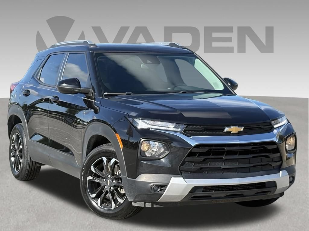 Used 2023 Chevrolet TrailBlazer LT FWD image 1