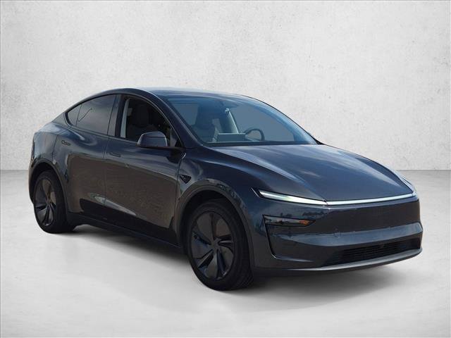 Used 2026 Tesla Model Y 2WD image 3