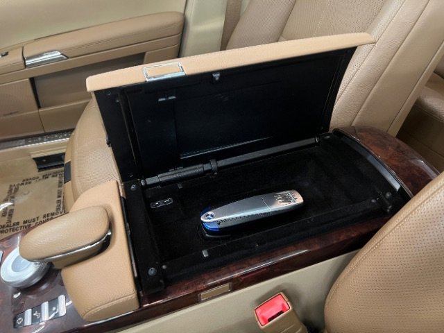 Used 2009 Mercedes-Benz S 550 4MATIC image 25