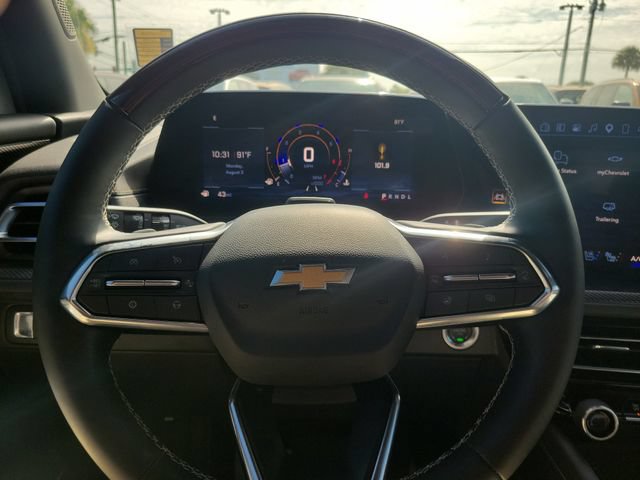 Used 2025 Chevrolet Traverse High Country FWD image 21