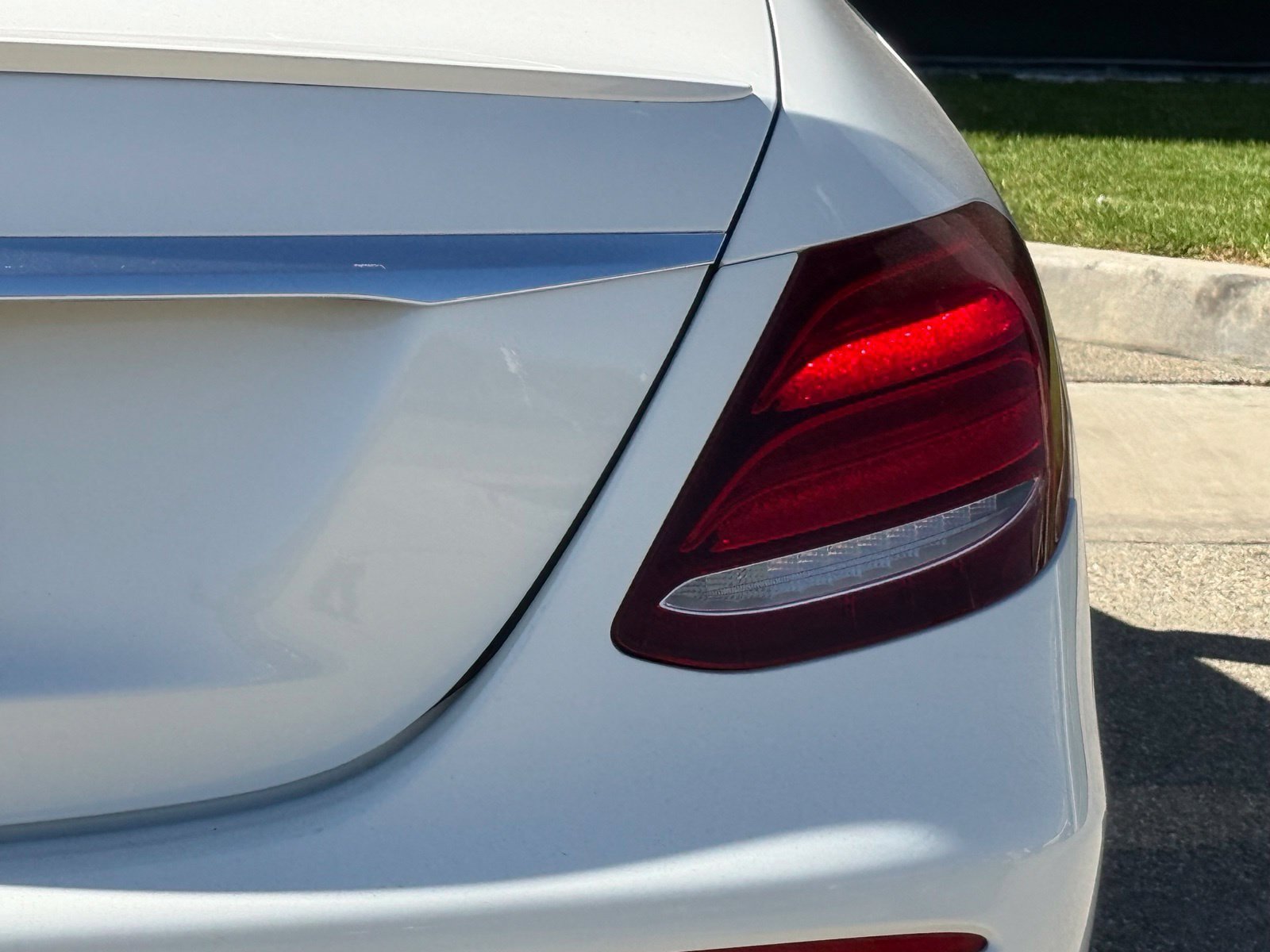 Used 2020 Mercedes-Benz E 350 Sedan image 15