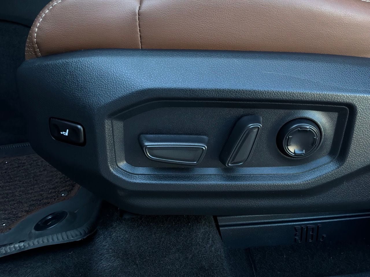 Used 2023 Toyota Tundra 1794 Edition AWD/4WD image 14