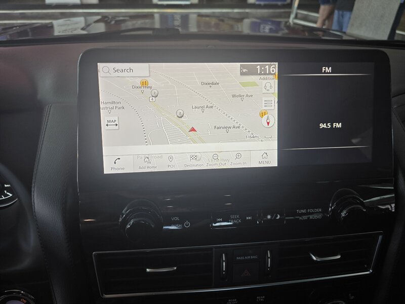 Used 2022 Nissan Armada SV RWD image 31