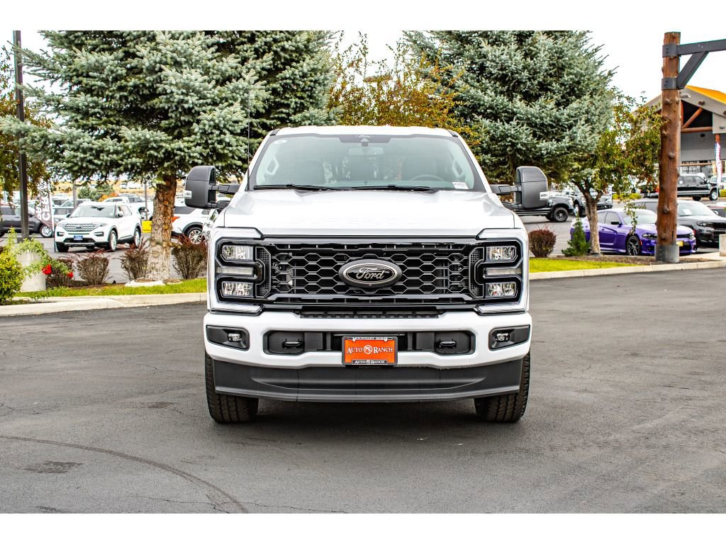 New 2026 Ford F350 Lariat image 3