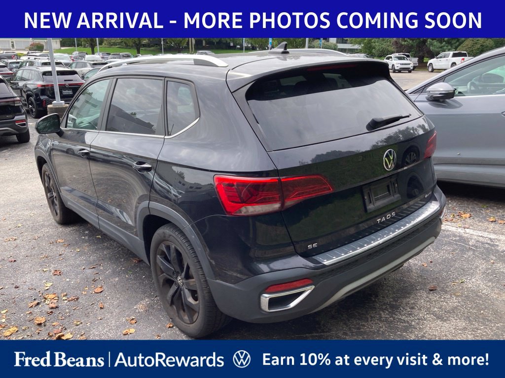 Used 2023 Volkswagen Taos SE w/ Black Wheel Package AWD/4WD image 4