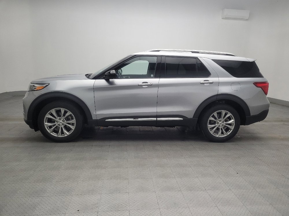 Used 2023 Ford Explorer Limited image 2