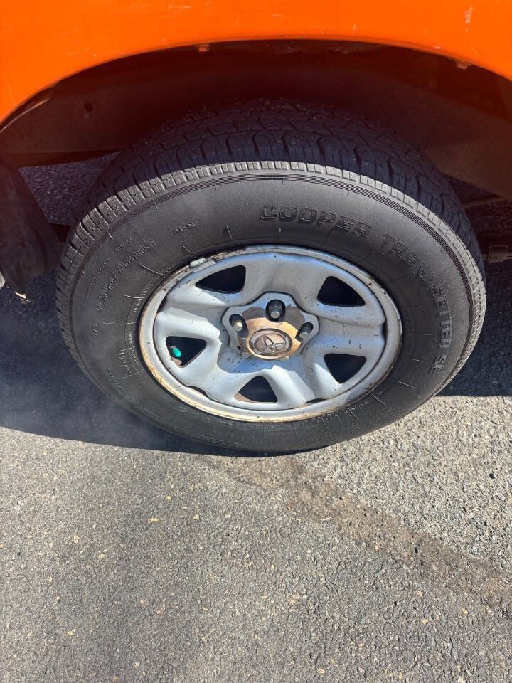 Used 2004 Toyota Tacoma 2WD Regular Cab image 11