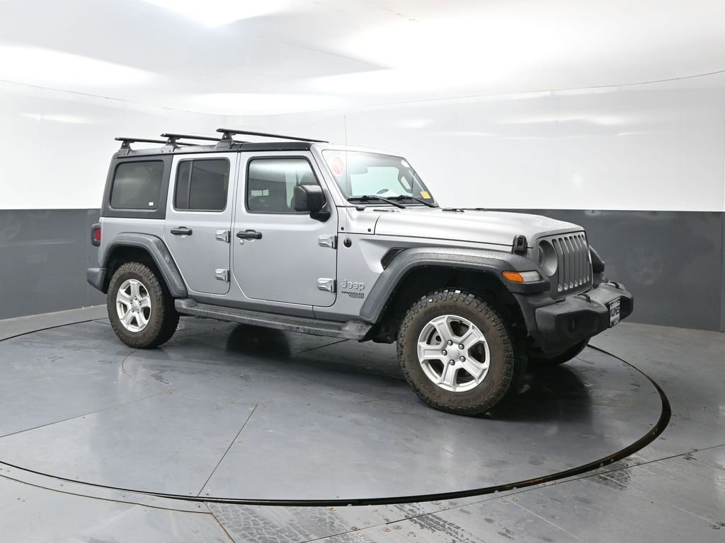 Used 2020 Jeep Wrangler Unlimited Sport S AWD/4WD image 3