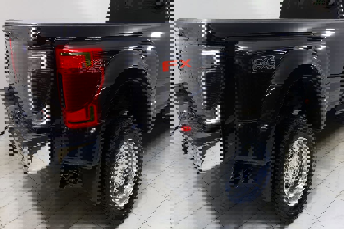 Used 2020 Ford F450 Lariat w/ Lariat Ultimate Package image 44