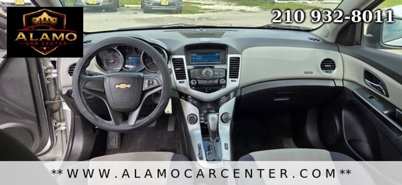 Used 2014 Chevrolet Cruze LS FWD image 32