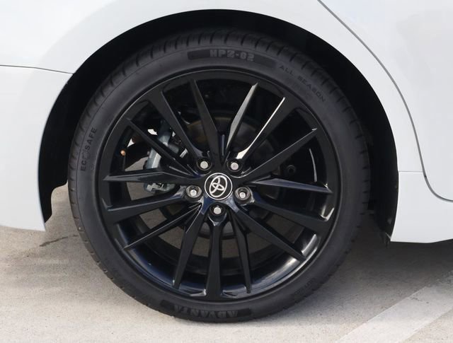 Used 2023 Toyota Camry XSE FWD image 8