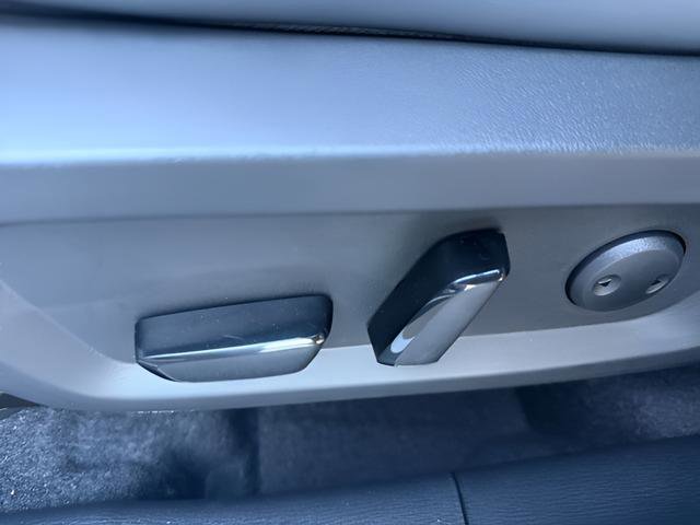 New 2026 Mitsubishi Outlander SE FWD image 12