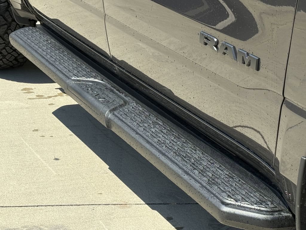New 2025 RAM 1500 Classic Warlock AWD/4WD image 11