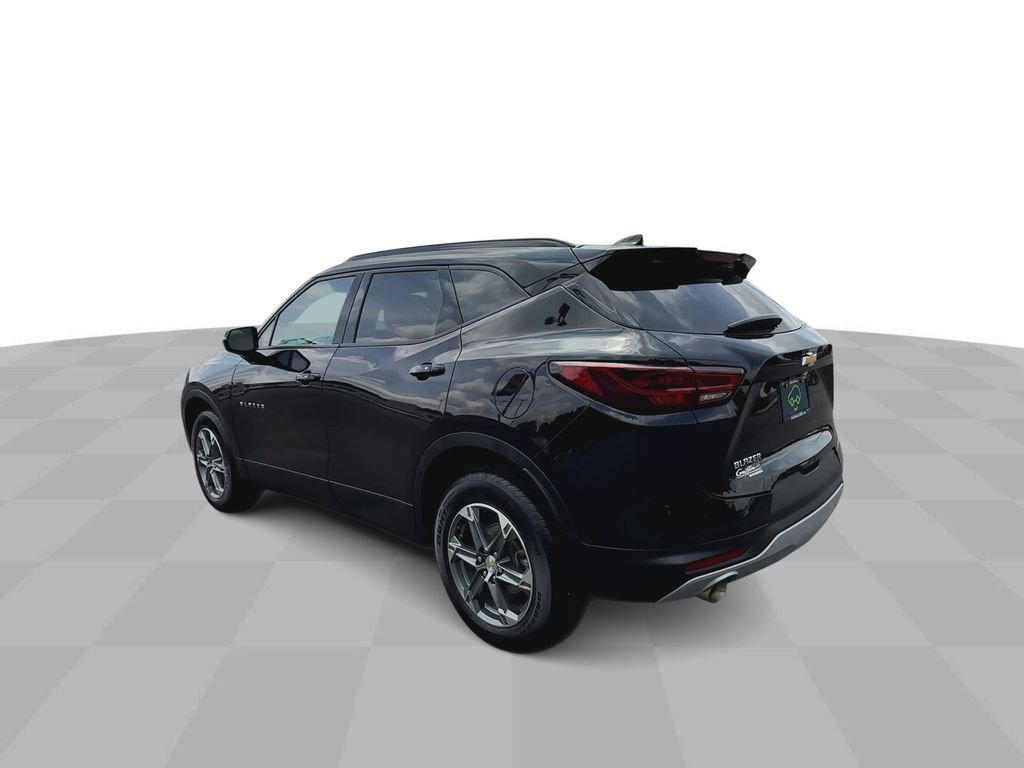 Used 2023 Chevrolet Blazer LT image 7