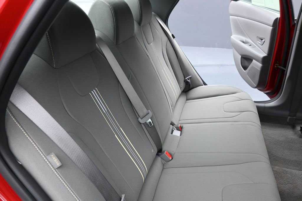 Certified 2026 Hyundai Elantra Sport FWD image 24