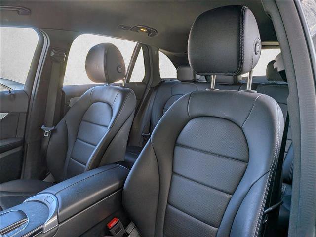 Used 2022 Mercedes-Benz GLC 300 4MATIC image 15