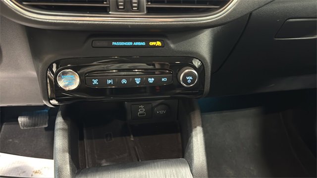 Used 2024 Ford Escape Platinum image 16