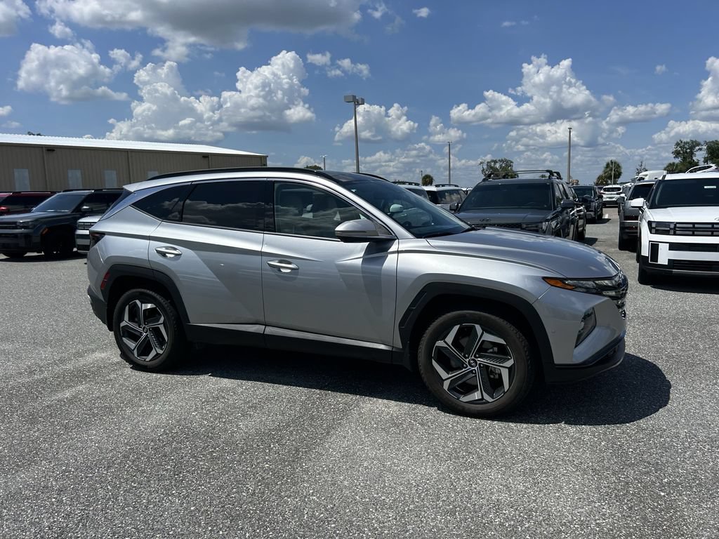 Certified 2023 Hyundai Tucson Limited AWD/4WD image 2