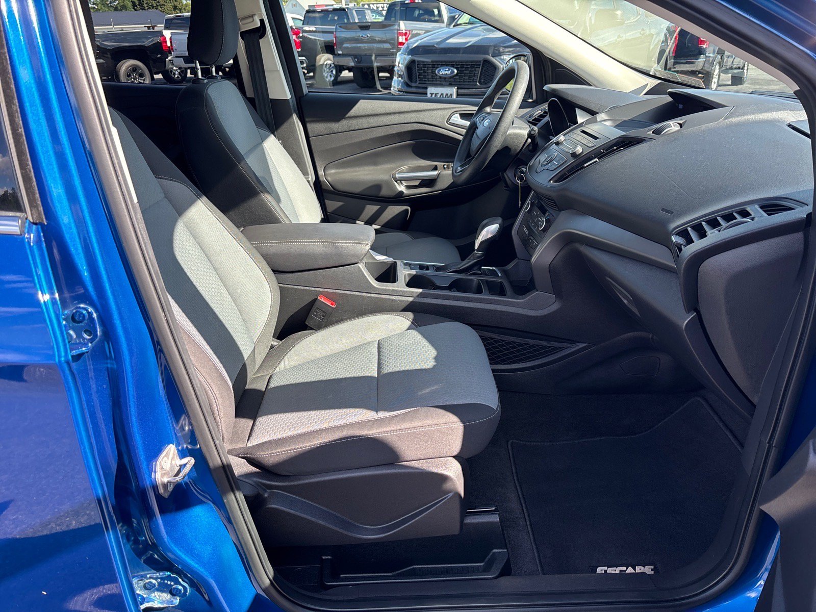 Used 2018 Ford Escape SE AWD/4WD image 15