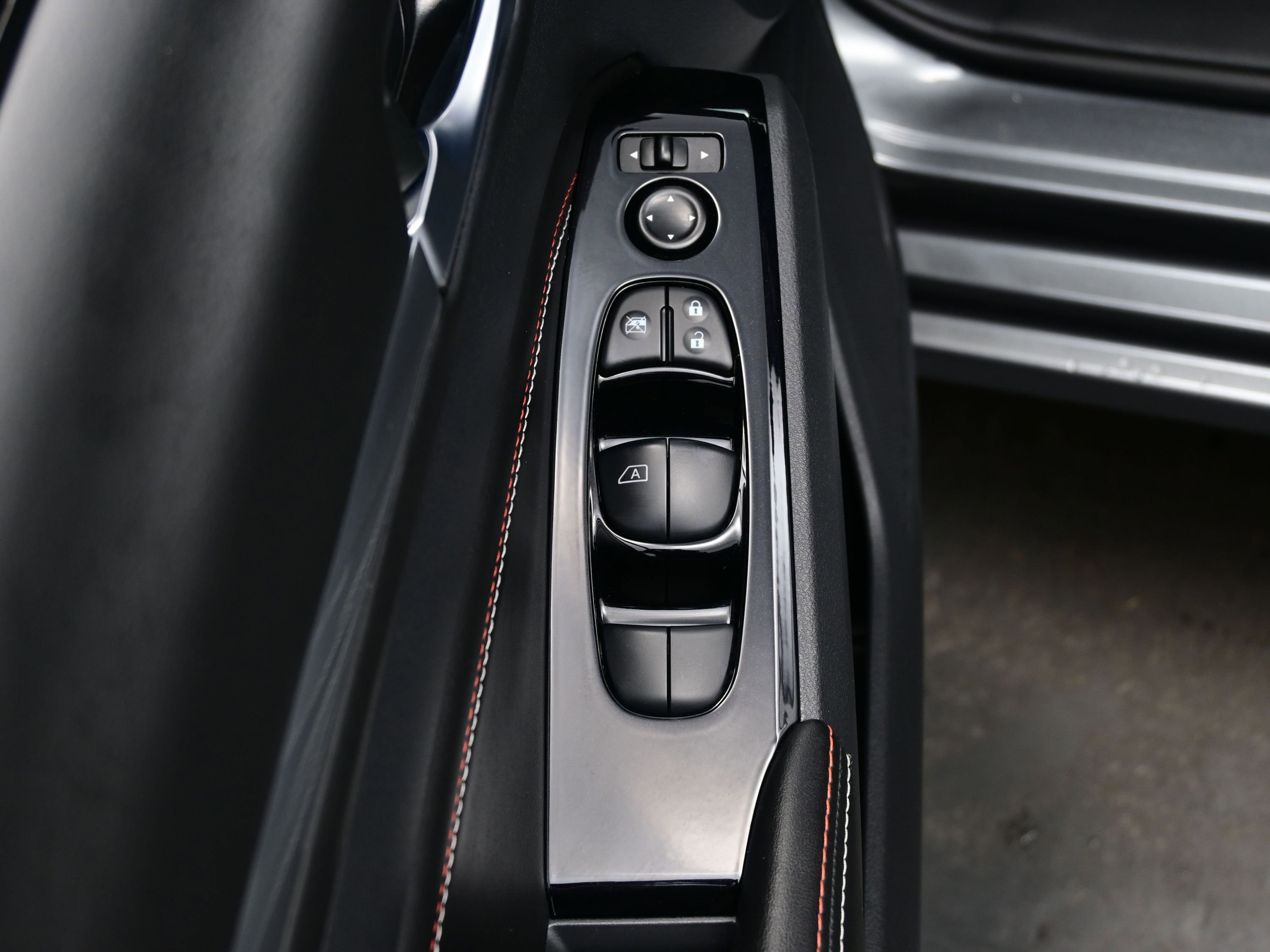 Used 2023 Nissan Altima 2.0 SR image 10