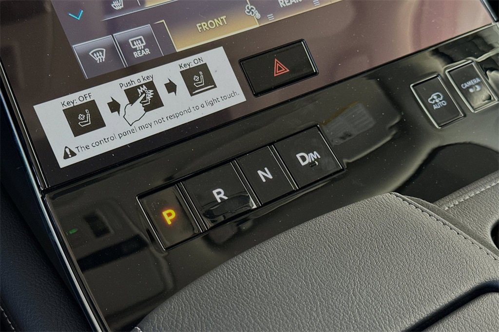 New 2025 INFINITI QX80 Sensory image 19