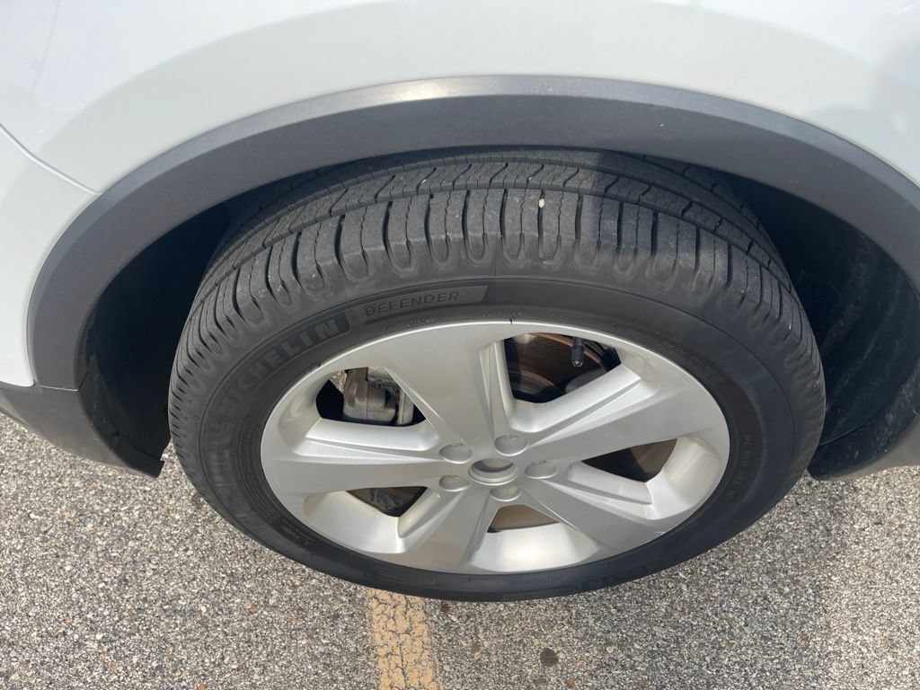 Used 2016 Buick Encore Leather AWD/4WD image 18