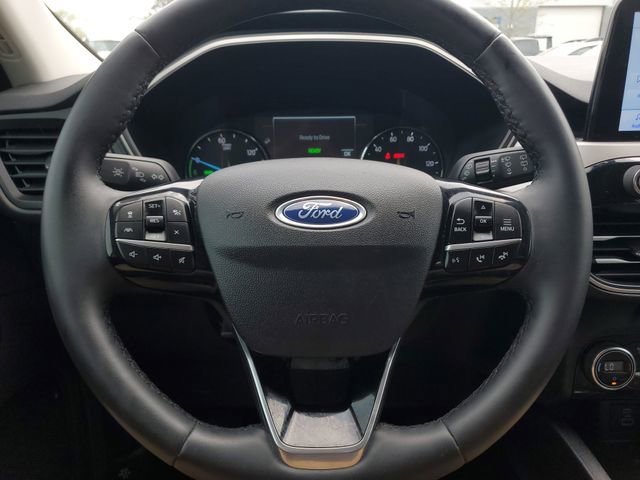 Used 2021 Ford Escape SE w/ SE Sport Appearance Package image 24