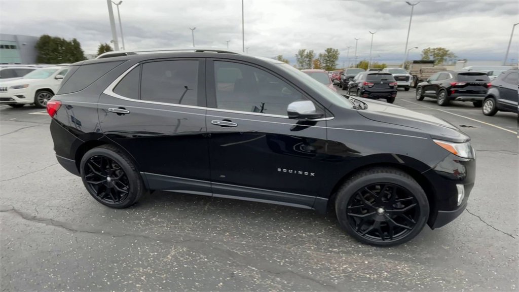 Used 2019 Chevrolet Equinox Premier image 3