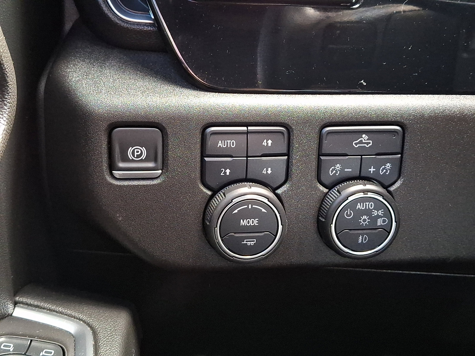 Certified 2025 Chevrolet Silverado 1500 RST w/ Z71 Off-Road Package image 23