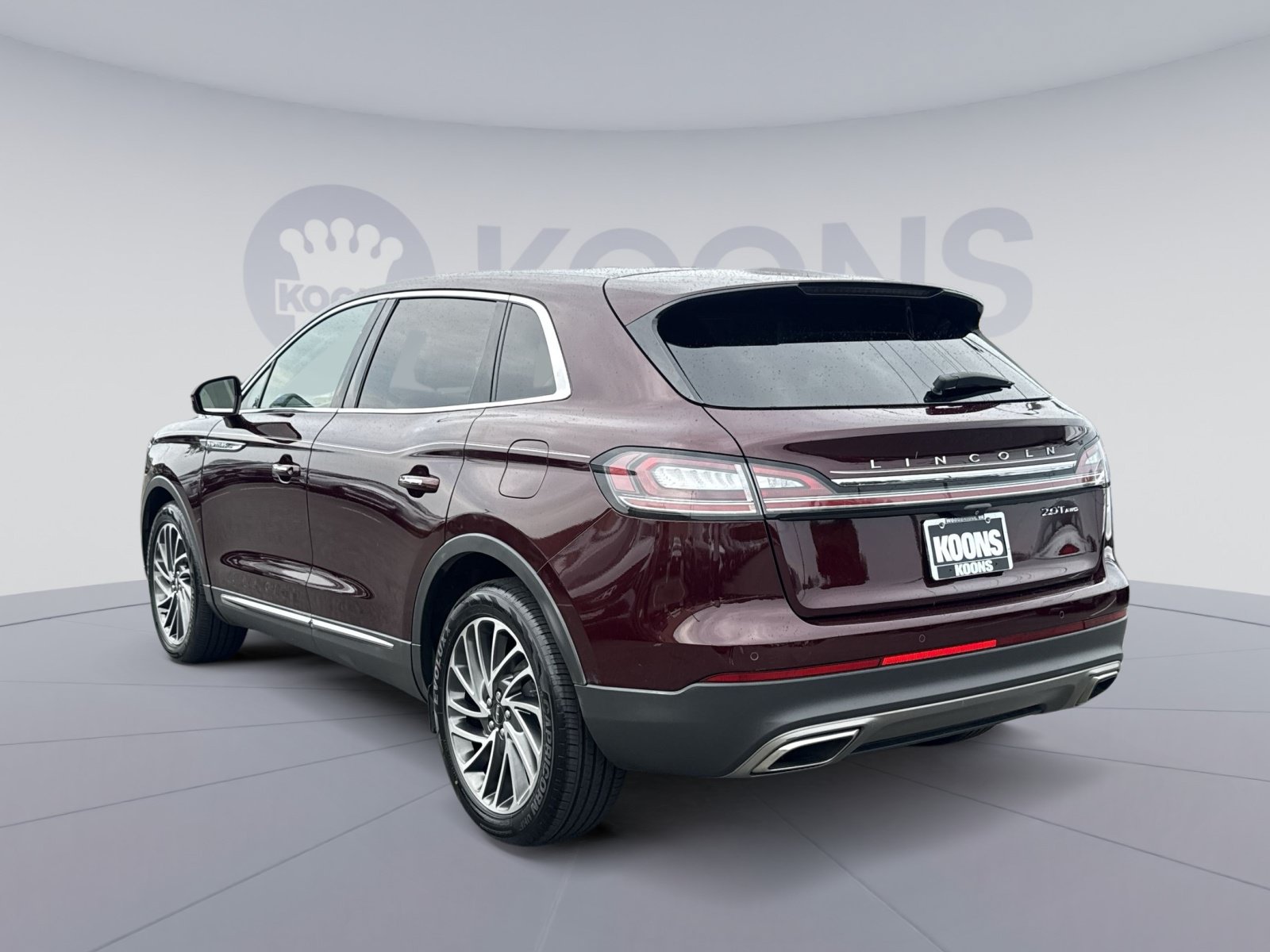 Used 2019 Lincoln Nautilus Reserve AWD/4WD image 4