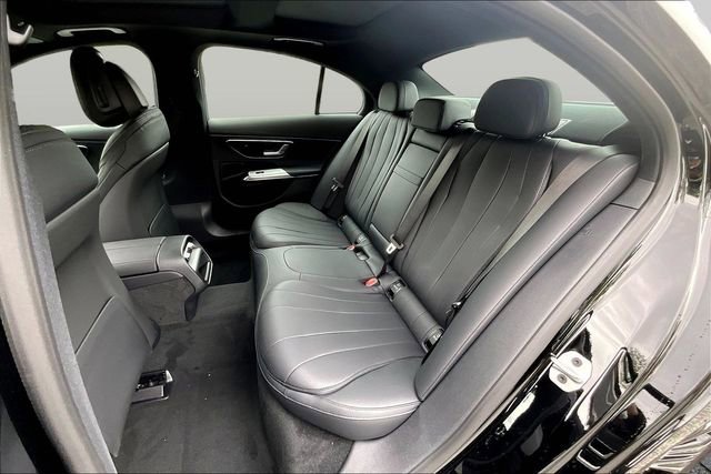 New 2026 Mercedes-Benz E 350 4MATIC Sedan image 13