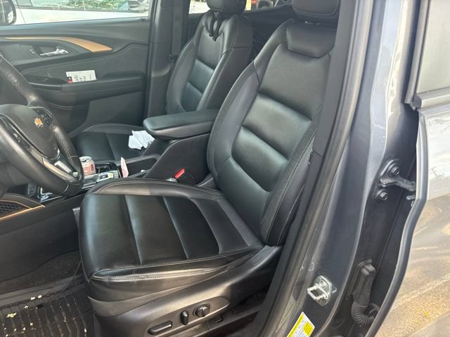 Used 2022 Chevrolet TrailBlazer ACTIV w/ Sun and Liftgate Package FWD image 11