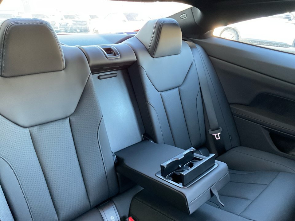 Certified 2026 BMW 430i Coupe w/ M Sport Package RWD image 28