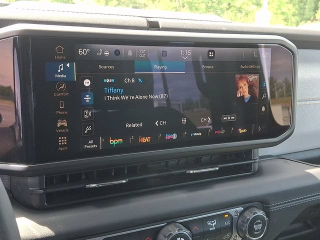 Used 2025 Jeep Wrangler Unlimited Sahara w/ Safety Group AWD/4WD image 16