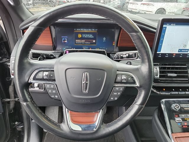 Used 2022 Lincoln Navigator Reserve AWD/4WD image 18