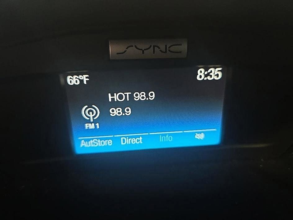 Used 2018 Ford Escape SE w/ Ford Safe & Smart Package AWD/4WD image 20