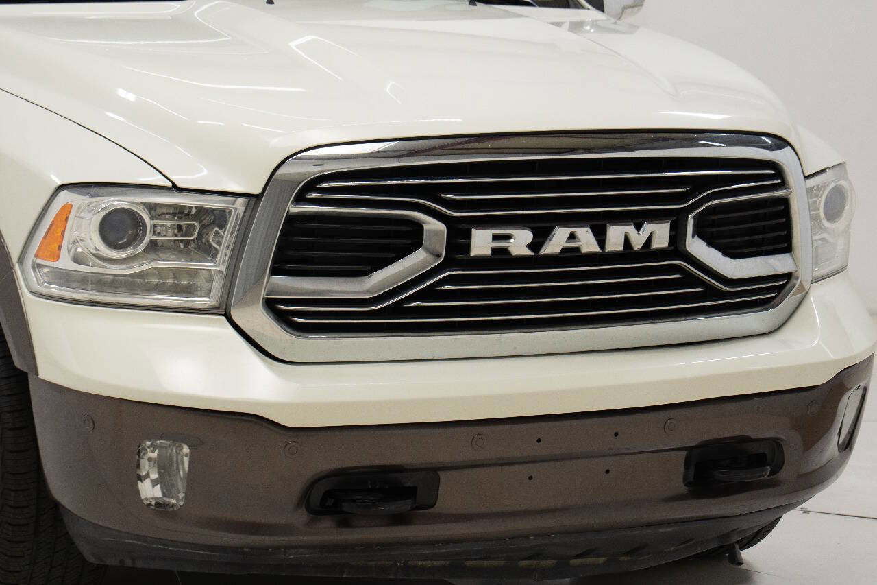 Used 2017 RAM 1500 Laramie Longhorn RWD image 10