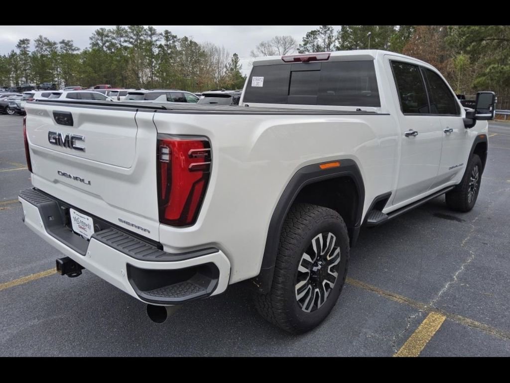 Used 2025 GMC Sierra 2500 Denali Ultimate w/ Max Trailering Package image 8
