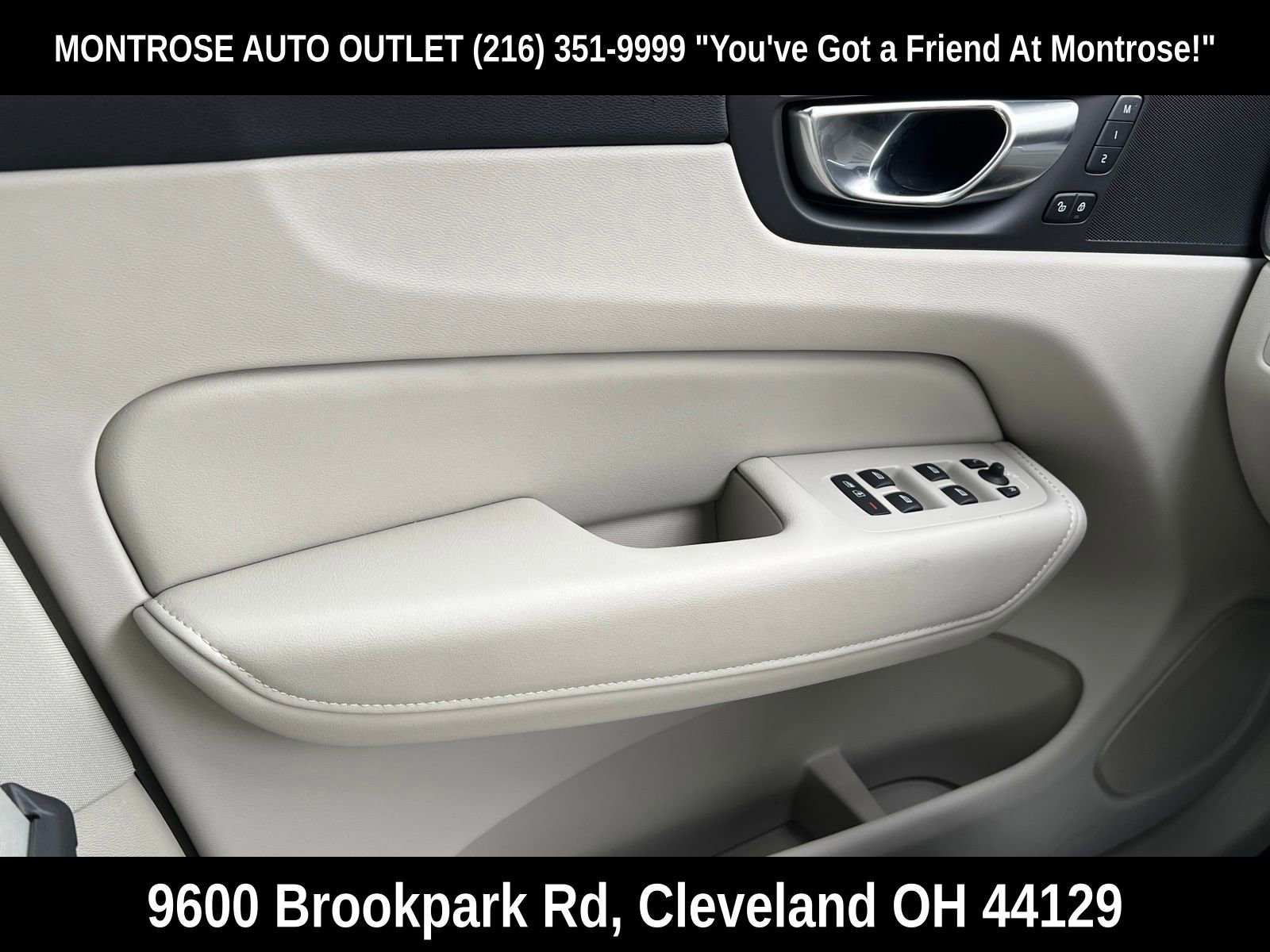 New 2025 Volvo XC60 T8 Plus w/ Protection Package Premier image 32